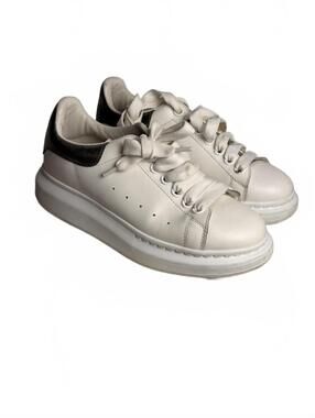 Alexander McQueen Oversized Sneakers White Metallic Silver